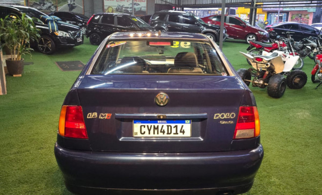 VW - VolksWagen Polo Classic/ Special 1.8 Mi 1999 Gasolina-11