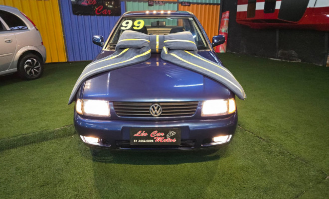 VW - VolksWagen Polo Classic/ Special 1.8 Mi 1999 Gasolina-0