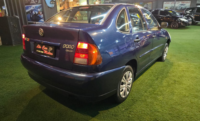 VW - VolksWagen Polo Classic/ Special 1.8 Mi 1999 Gasolina-4