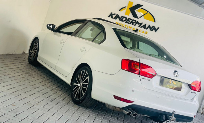 VW - VolksWagen JETTA Highline 2.0 TSI 16V 4p Tiptronic 2014 Gasolina-2