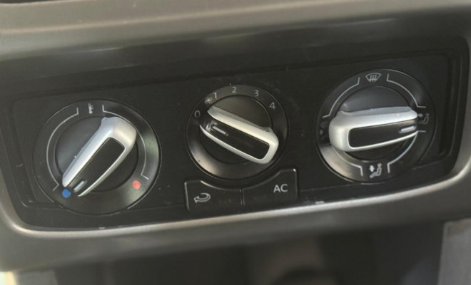 VW - VolksWagen Fox Trendline 1.0 Flex 12V 5p 2016 Flex-13