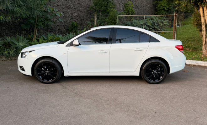 GM - Chevrolet CRUZE LT 1.8 16V FlexPower 4p Aut. 2014 Flex-8