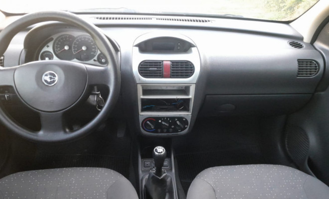 GM - Chevrolet Corsa Sed. Premium 1.4 8V ECONOFLEX 4p 2009 Flex-4