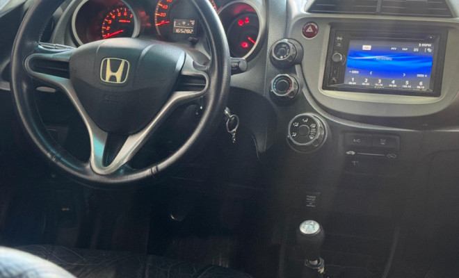 Honda Fit LXL 1.4/ 1.4 Flex 8V/16V 5p Aut. 2010 Flex-12