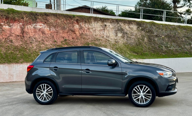 ASX 2.0 4x4 Automática 2018 – Para quem busca muito mais do que um SUV!-14