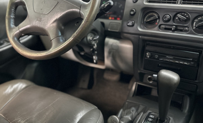 Mitsubishi Pajero Sport 2.8 4x4 Diesel Aut. 2002 Diesel-6