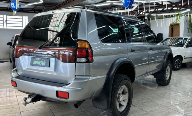 Mitsubishi Pajero Sport 2.8 4x4 Diesel Aut. 2002 Diesel-4