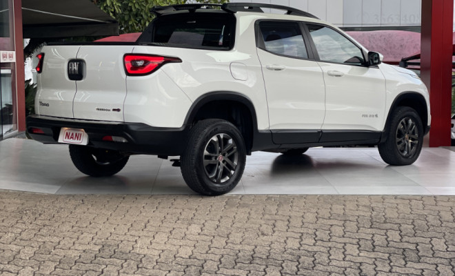 Fiat Toro Freedom 1.8 16V Flex Aut. 2017 Flex-2