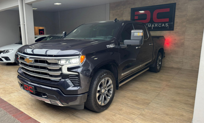GM - Chevrolet Silverado High Country 5.3 V8 AWD Aut. 2024 Gasolina-3