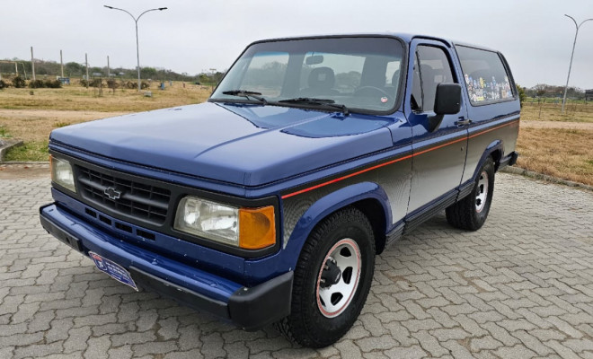 GM - Chevrolet Bonanza S / Luxe 4.1 1993 Diesel-1