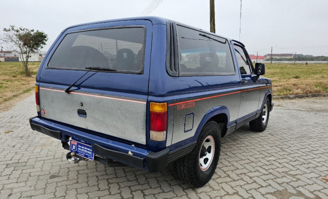 GM - Chevrolet Bonanza S / Luxe 4.1 1993 Diesel-5