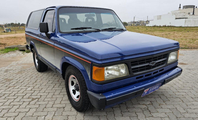 GM - Chevrolet Bonanza S / Luxe 4.1 1993 Diesel