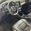 Volvo XC 40 T-5 MOMENTUM 2.0 252cv AWD 2018 Gasolina-8