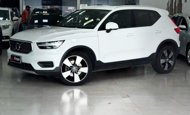 Volvo XC 40 T-5 MOMENTUM 2.0 252cv AWD 2018 Gasolina
