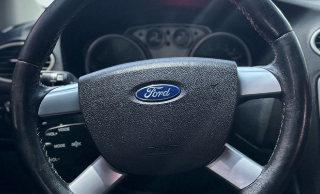 Ford Focus 2.0 16V/ 2.0 16V Flex 5p 2013 Flex-5