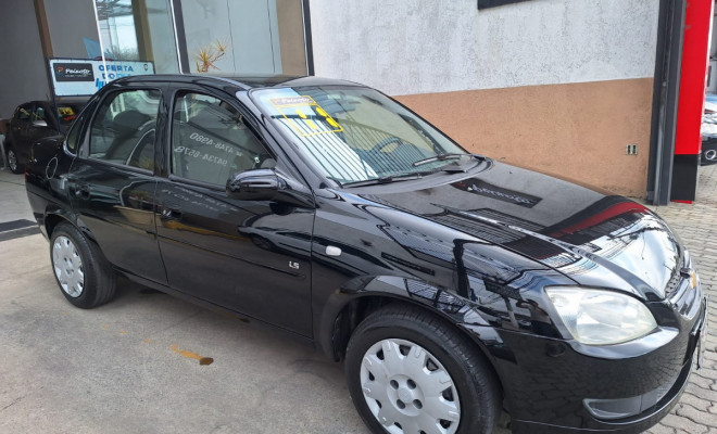 GM - Chevrolet Classic Life/LS 1.0 VHC FlexP. 4p 2011 Flex-1