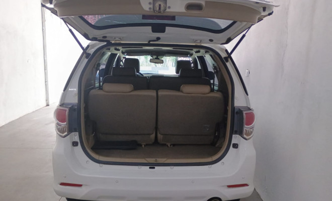 Toyota Hilux SW4 SRV D4-D 4x4 3.0 TDI Dies. Aut 2015 Diesel-5