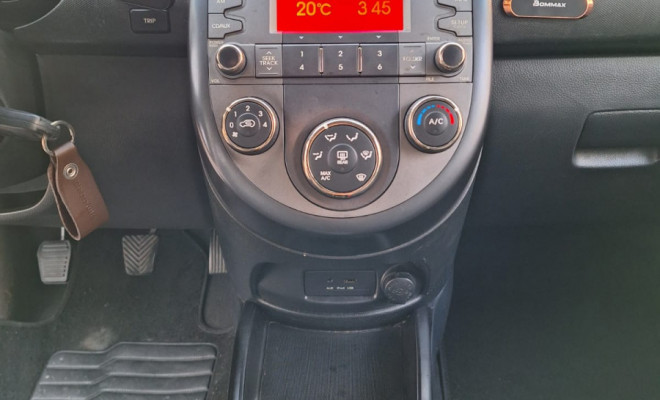 Kia Motors SOUL 1.6/ 1.6 16V FLEX Mec. 2012 Flex-12