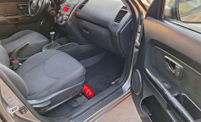 Kia Motors SOUL 1.6/ 1.6 16V FLEX Mec. 2012 Flex-13