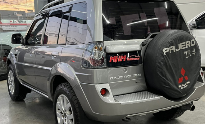 Mitsubishi Pajero TR4 2.0 4X2 Mec. 2012 Flex-2