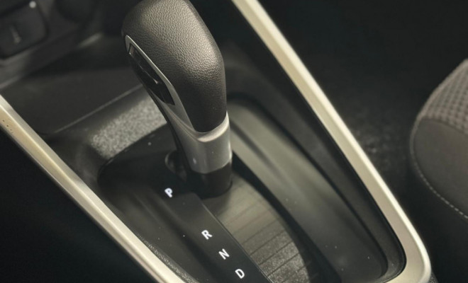 GM - Chevrolet ONIX SEDAN Plus LTZ 1.0 12V TB Flex Aut. 2023 Flex-13