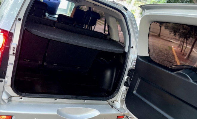 Suzuki Grand Vitara 2.0 16V 4x2/4x4 5p Aut. 2012 Gasolina-16