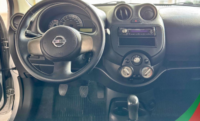 Nissan MARCH 1.0 16V Flex Fuel 5p 2013 Flex-4