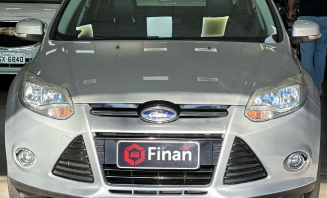 Ford Focus Sed. TI./TI.Plus 2.0 16V Flex  Aut 2015 Flex