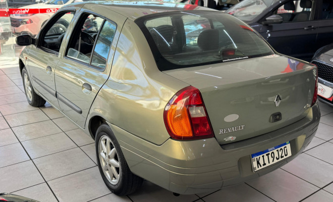 Renault Clio Sed.RT/Privil.1.0/1.0 Hi-Pow.16V 4p 2003 Gasolina-4