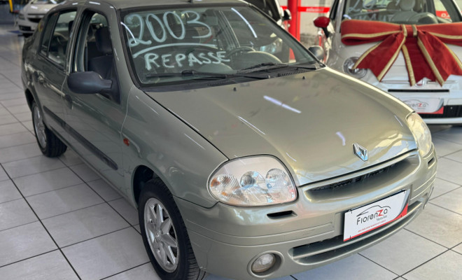 Renault Clio Sed.RT/Privil.1.0/1.0 Hi-Pow.16V 4p 2003 Gasolina-2