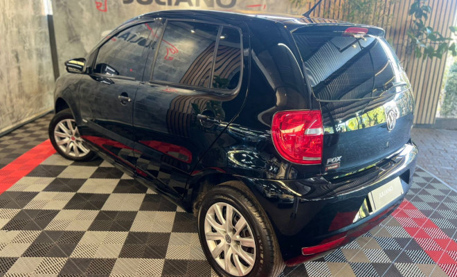 VW - VolksWagen Fox 1.6 Mi Total Flex 8V 5p 2013 Flex-2