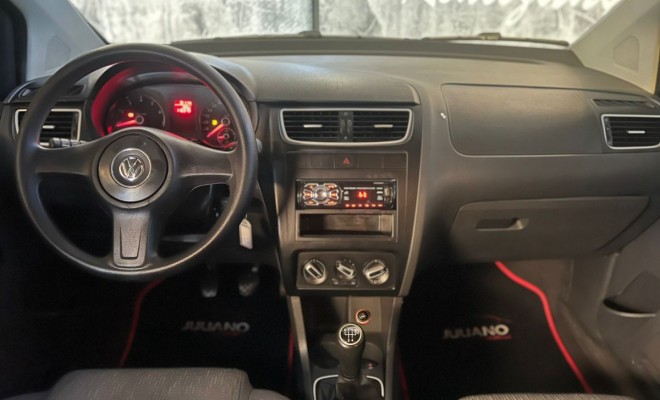 VW - VolksWagen Fox 1.6 Mi Total Flex 8V 5p 2013 Flex-6