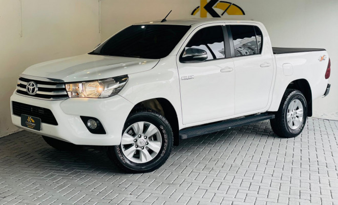 Toyota Hilux CD SRV 4x4 2.8 TDI Diesel Aut. 2017 Diesel