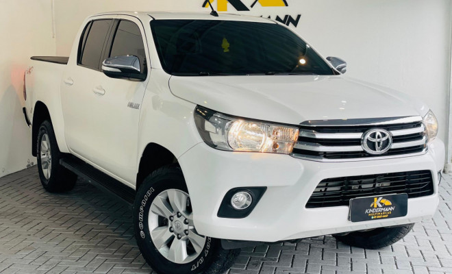 Toyota Hilux CD SRV 4x4 2.8 TDI Diesel Aut. 2017 Diesel-1