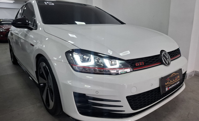 VW - VolksWagen Golf GTi 2.0 TSI 220cv Aut. 2015 Gasolina