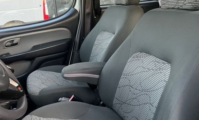 Fiat Doblo ESSENCE 1.8 Flex 16V 5p 2020 Flex-4