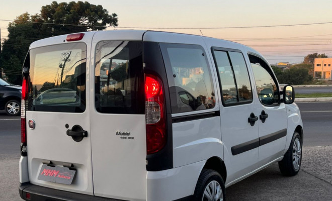 Fiat Doblo ESSENCE 1.8 Flex 16V 5p 2020 Flex-2