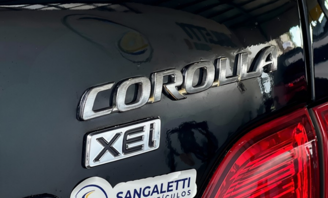 Toyota Corolla XEi 1.8/1.8 Flex 16V Aut. 2010 Gasolina-11