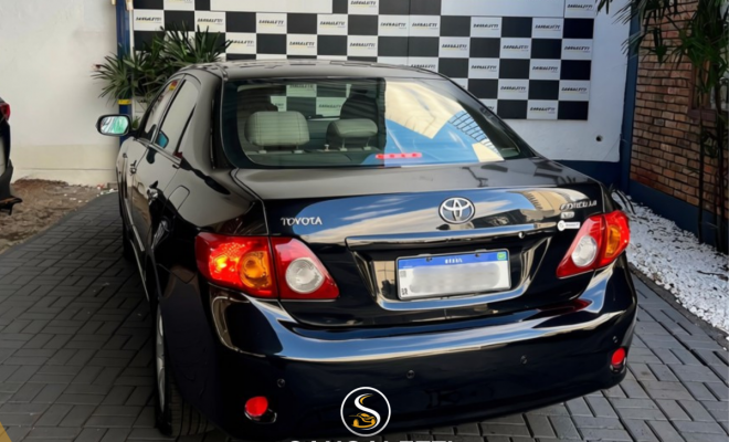 Toyota Corolla XEi 1.8/1.8 Flex 16V Aut. 2010 Gasolina-2