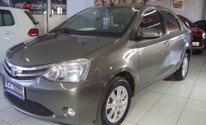 Toyota ETIOS XLS Sedan 1.5 Flex 16V 4p Aut. 2017 Flex-7