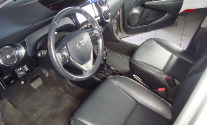 Toyota ETIOS XLS Sedan 1.5 Flex 16V 4p Aut. 2017 Flex-12