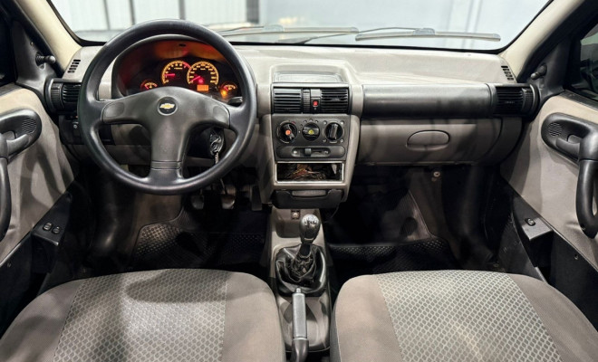 GM - Chevrolet Classic Life/LS 1.0 VHC FlexP. 4p 2013 Flex-13