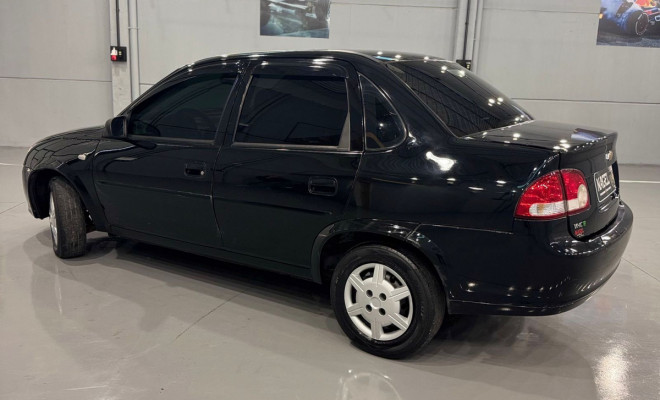 GM - Chevrolet Classic Life/LS 1.0 VHC FlexP. 4p 2013 Flex-1