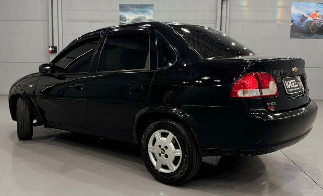 GM - Chevrolet Classic Life/LS 1.0 VHC FlexP. 4p 2013 Flex-4