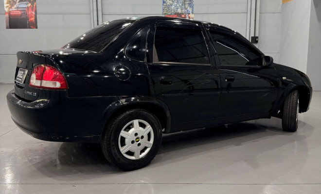 GM - Chevrolet Classic Life/LS 1.0 VHC FlexP. 4p 2013 Flex-2