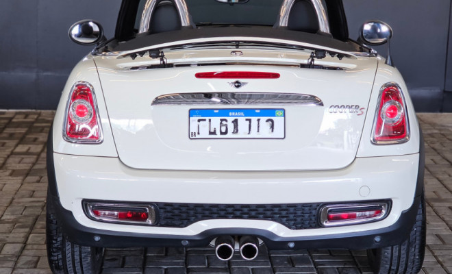 MINI COOPER ROADSTER S 1.6 Aut. 2013 Gasolina-2