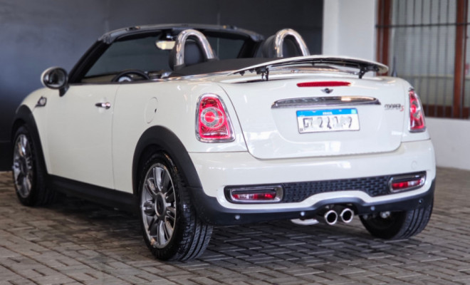 MINI COOPER ROADSTER S 1.6 Aut. 2013 Gasolina-8