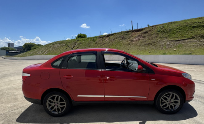 Fiat Grand Siena ESSENCE Dual. 1.6 Flex 16V 2014 Flex-1