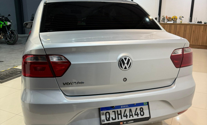 VW - VolksWagen VOYAGE 1.6 MSI Flex 8V 4p 2019 Flex-2