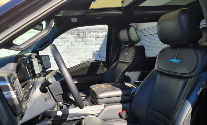 Ford F-150 Platinum 4x4 5.0 V8 2023 Gasolina-5